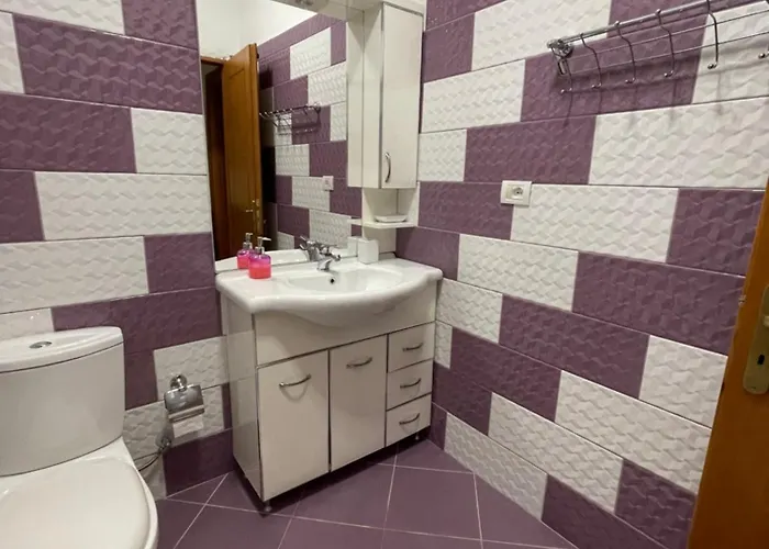 Saranda Apartment Апартаменты *