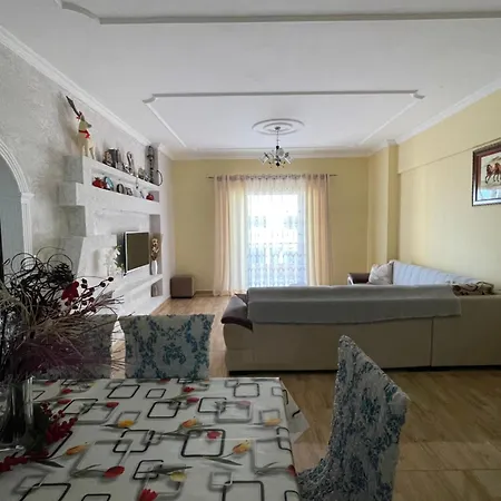 Saranda Apartment Апартаменты