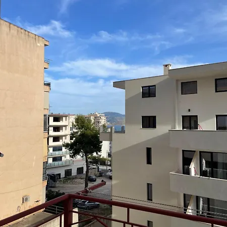Saranda Apartment شقة