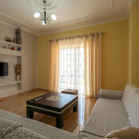 شقة Saranda Apartment *