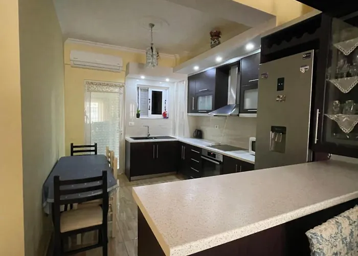 公寓 Saranda Apartment *